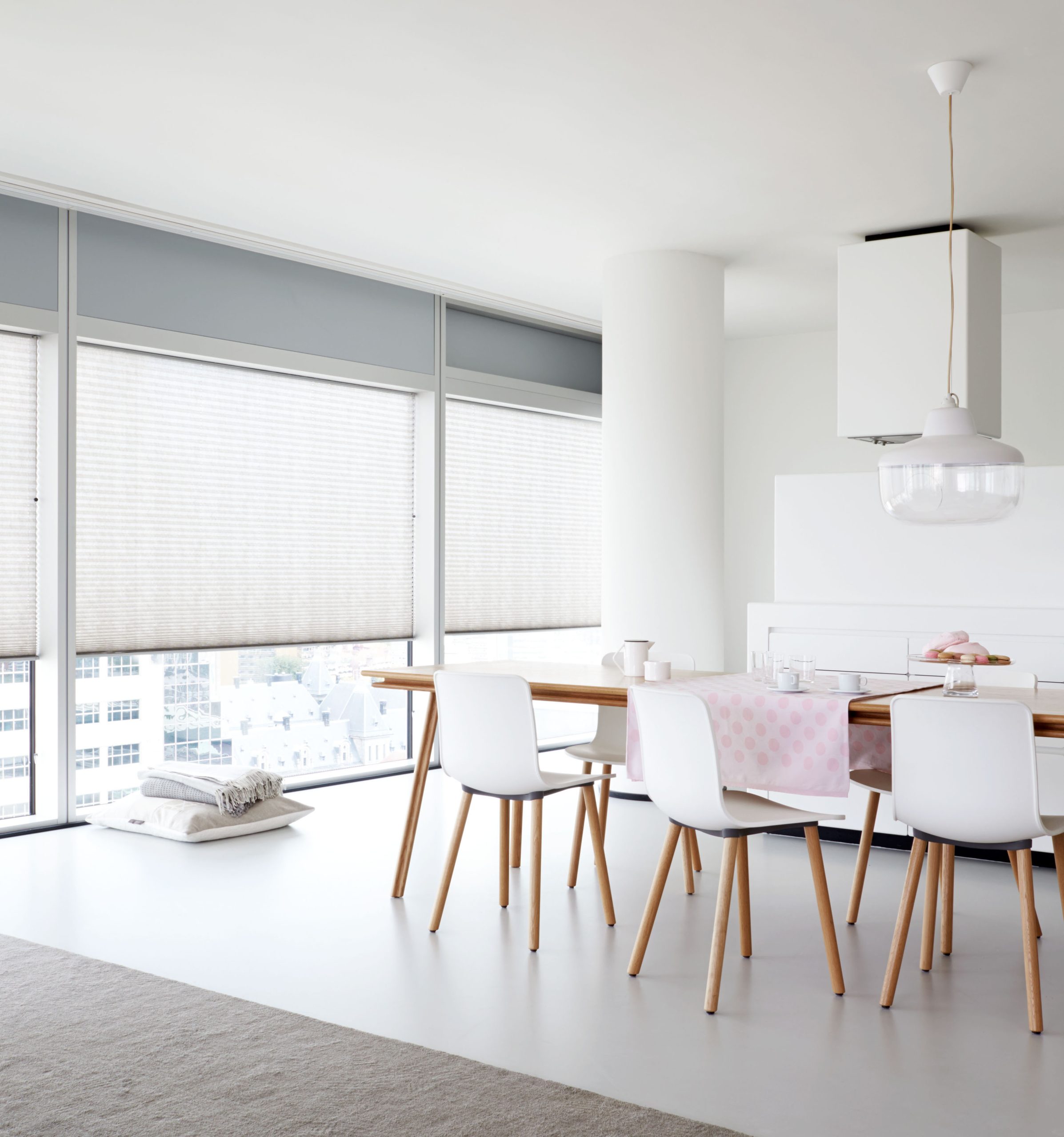 Plissé gordijnen breed raam | de Woonspecialist