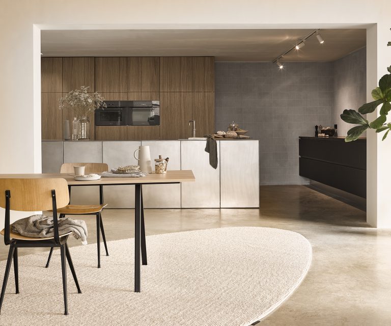 Karpet – Desso – Ravèl – Wollen Vloerkleed In Pebble Vorm – sfeerfoto – keuken – liggend
