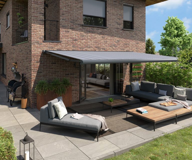 Buitenzonwering Knikarmschermen bij De Woonspecialist