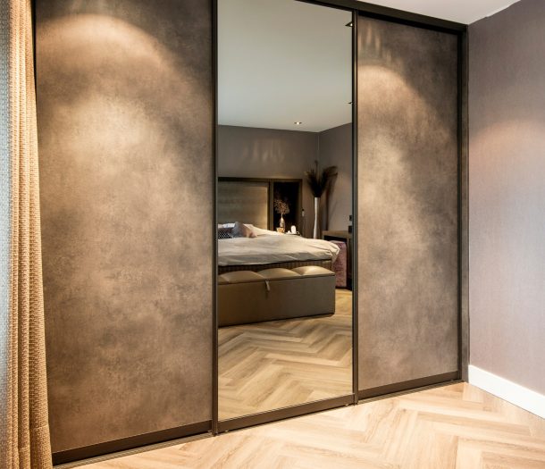 Schuifdeurkasten op maat bij De Woonspecialist