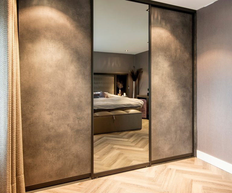 Schuifdeurkasten op maat bij De Woonspecialist