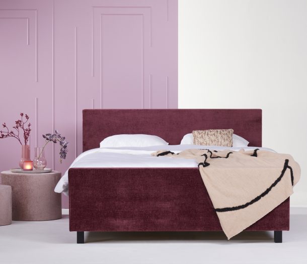 Forward-Aubergine-093