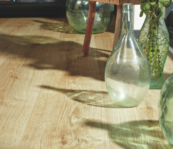 Robuuste houtlook Meister laminaat vloer in de woonkamer