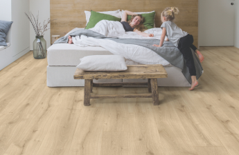 Desert oak light natural