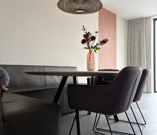 Artelux Hop gordijnen (kleur 05, Heditex 4100 rail) met Eijffinger Unify 333207 behang