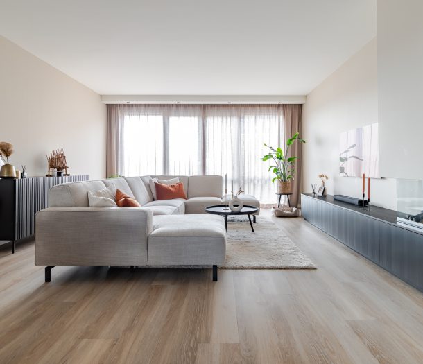 Klein – Vloer – pvc – therdex – donker – liggend – woonkamer – houtlook