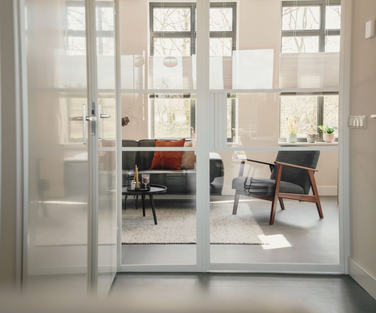 Metal Doors scharnierdeur met vast element (wit, type MEATL500)