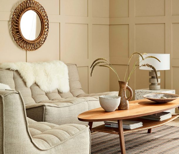 Little Greene verf beige woonkamer